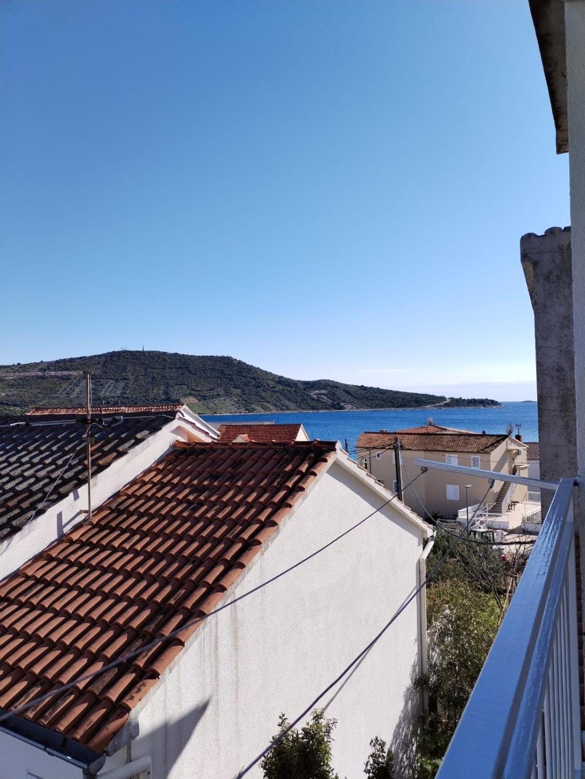Apartmani Ljubo Primošten Esterno foto